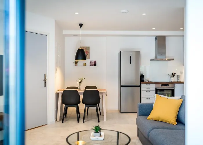 Apartment Luxury Azalea *