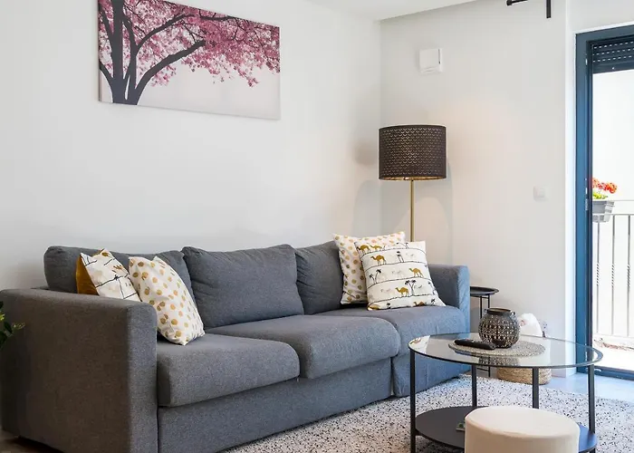 Luxury Azalea Apartment *